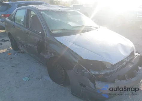 2005 Ford Focus Zx4 from USA, damaged, VIN 1FAFP34N15W203910